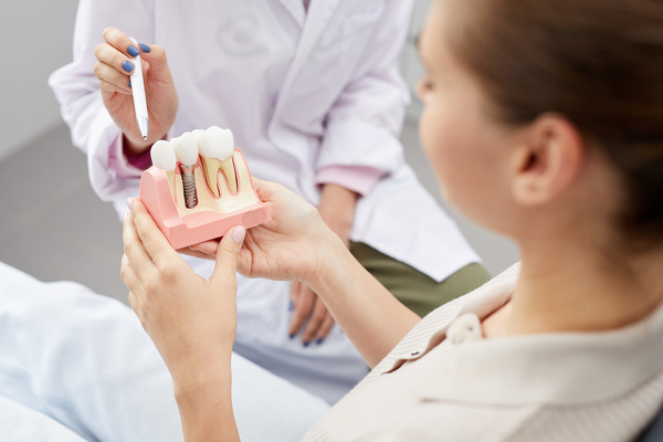 Dental Implants: Your Pathway to a Confident Smile